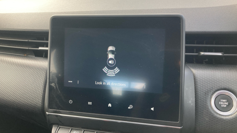 Renault Clio 1.0 TCe 90 Iconic Edition 5dr Petrol Hatchback